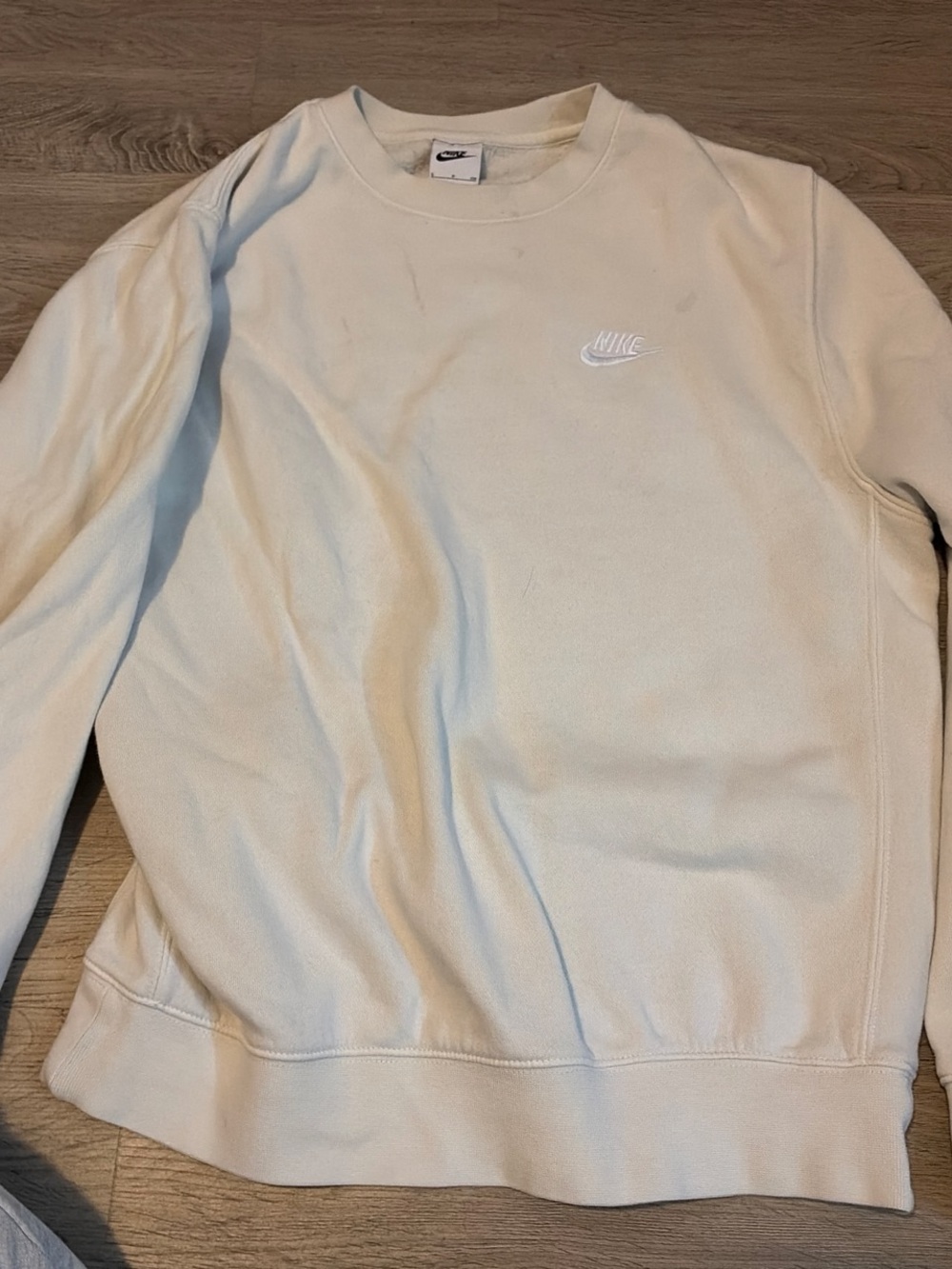 Nike Men's Light Cream Crewneck Sweatshirt